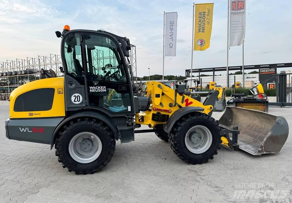 Wacker Neuson WL 52 لوادر بعجل