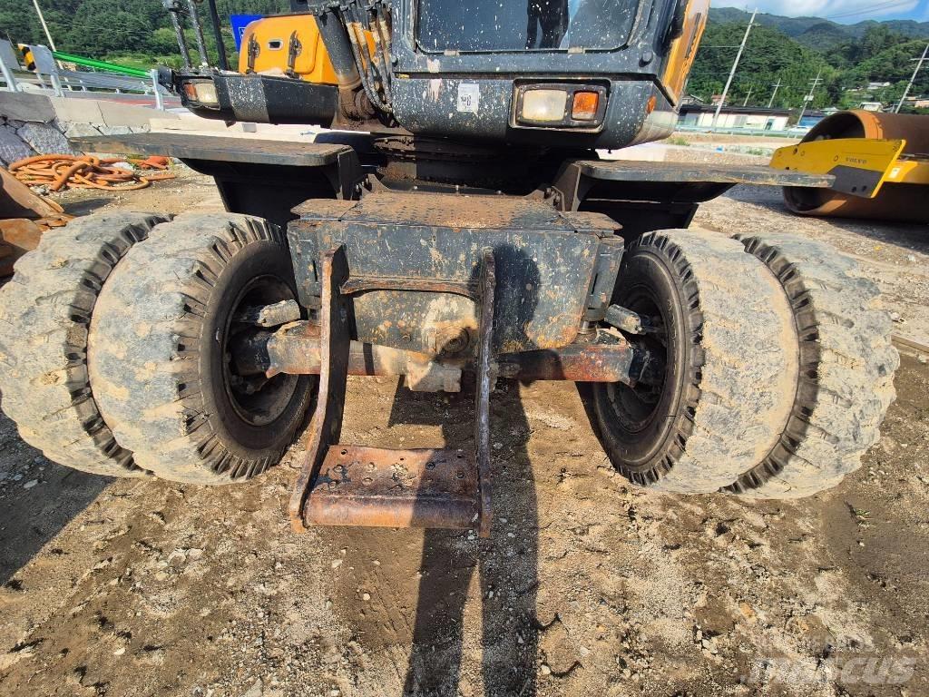 Hyundai HW 145 حفارات بعجل