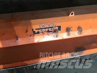 Perfect ZF2-240 جزازات وأغطية المراعي