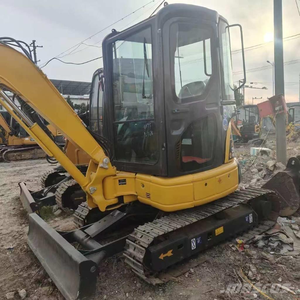 Komatsu PC 35 حفارات صغيرة أقل من 7 طن (حفارات صغيرة)