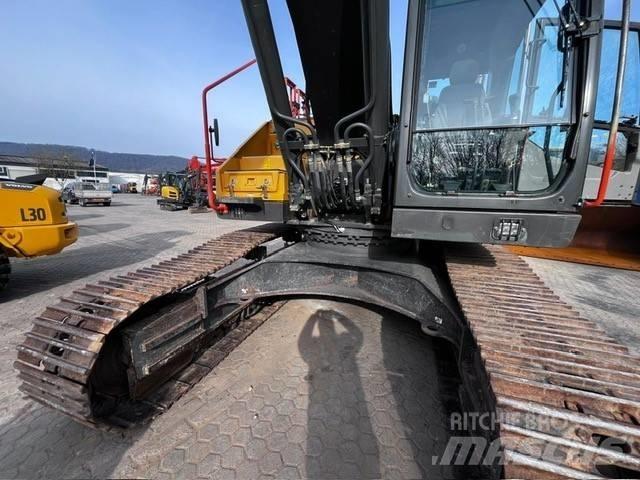 Volvo EC 300 E حفارات زحافة