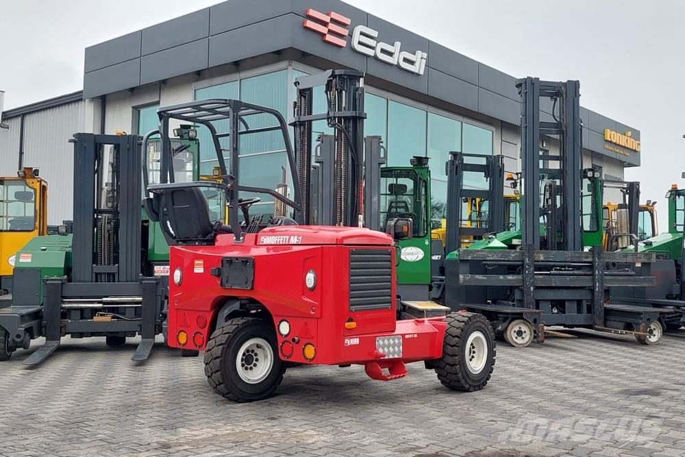 Moffett M5 20.3 رافعات شوكية مثبتة على شاحنات