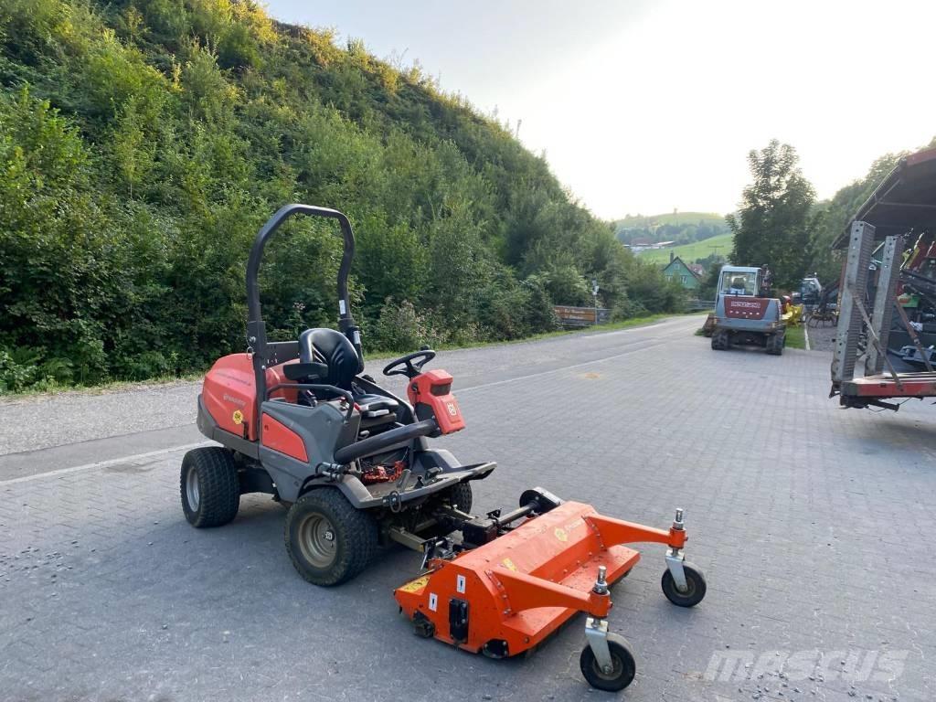 Husqvarna P 525 D ركوب الحشائش
