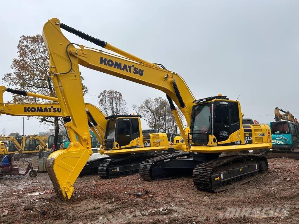 Komatsu PC 240 حفارات زحافة