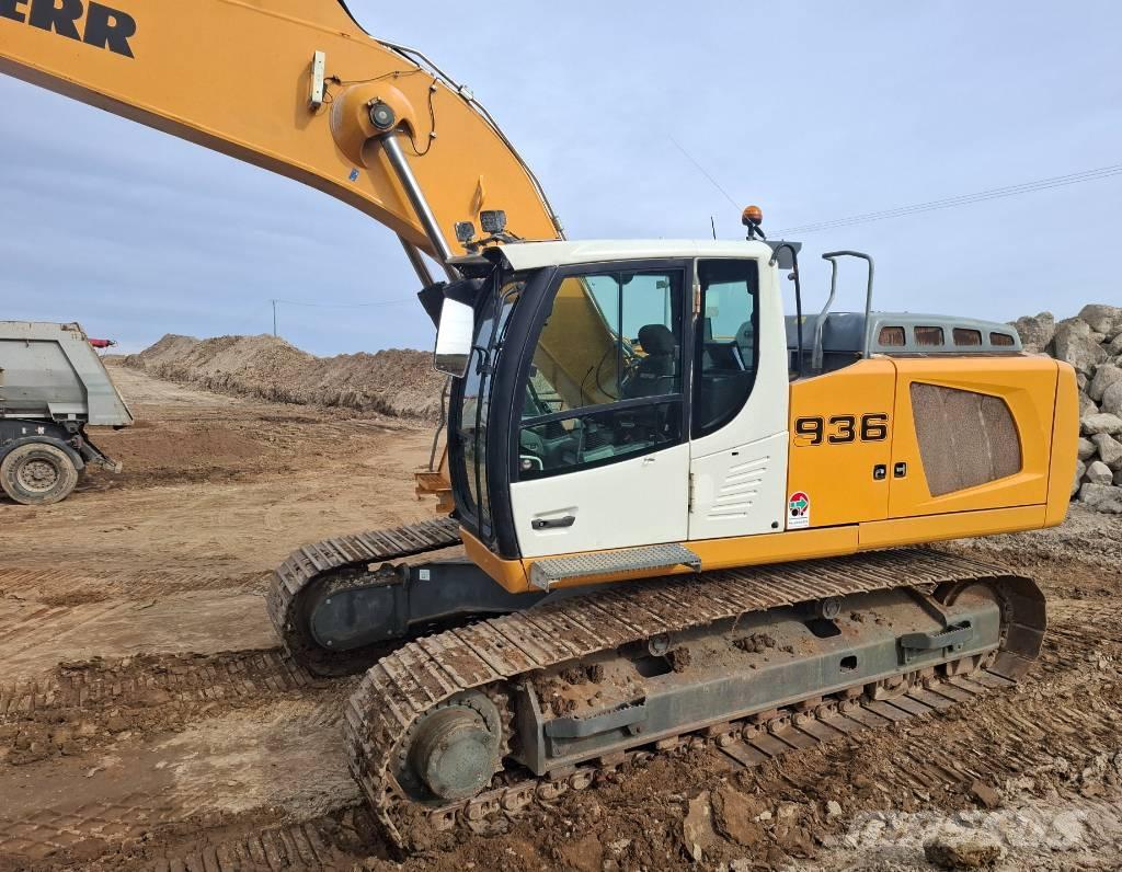 Liebherr 936 حفارات زحافة
