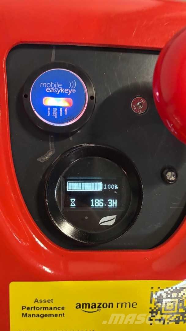 Linde MP13 شاحنات مناولة ذاتية الدفع