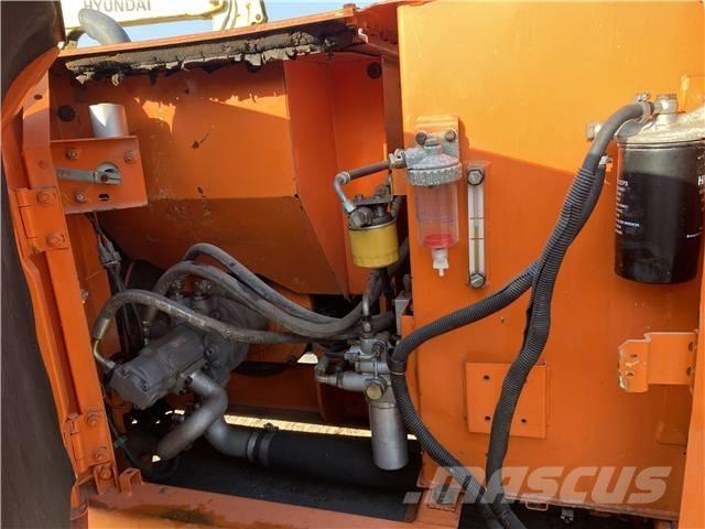 Hitachi ZX60 حفارات زحافة