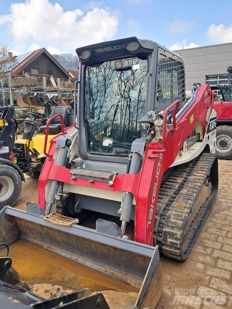 Takeuchi TL12 لوادر انزلاقية التوجيه