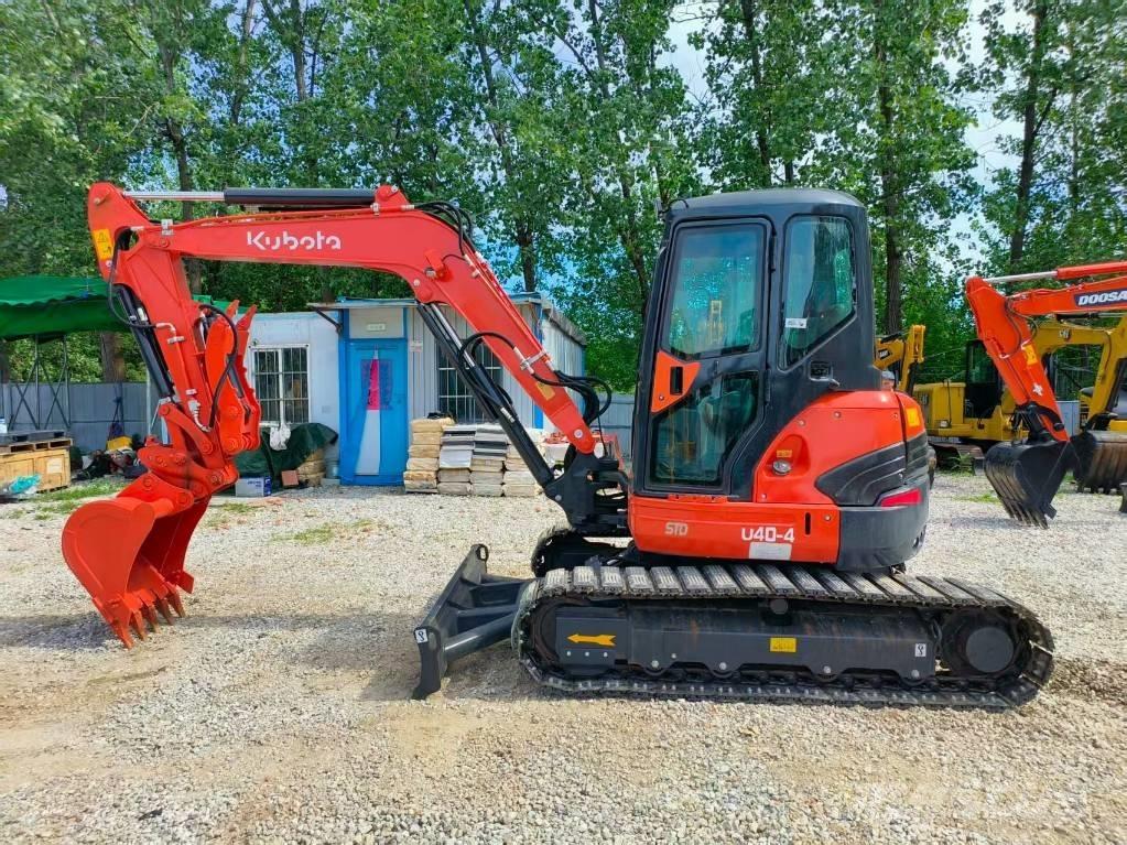 Kubota U 40 حفارات صغيرة أقل من 7 طن (حفارات صغيرة)