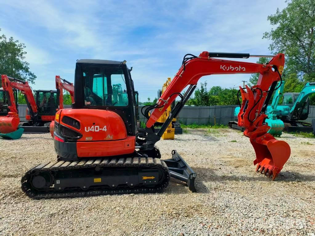Kubota U 40 حفارات صغيرة أقل من 7 طن (حفارات صغيرة)