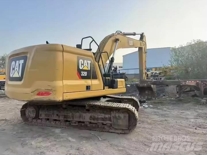 CAT CAT323GX حفارات زحافة