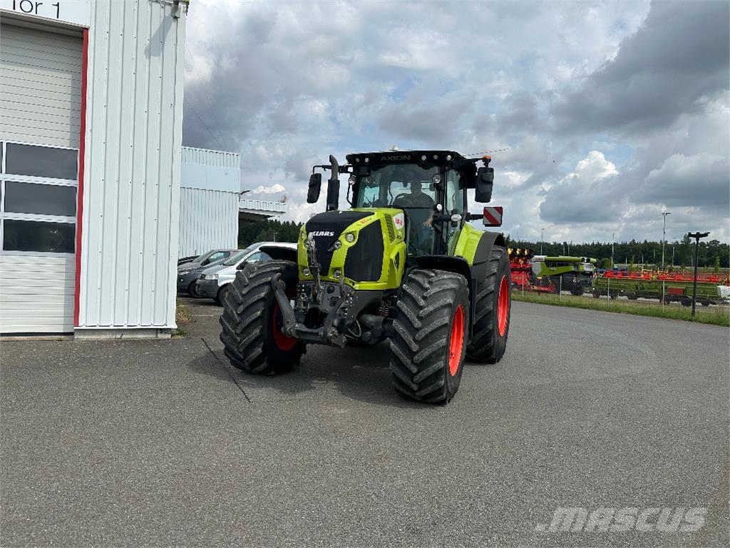 CLAAS Axion 870 الجرارات