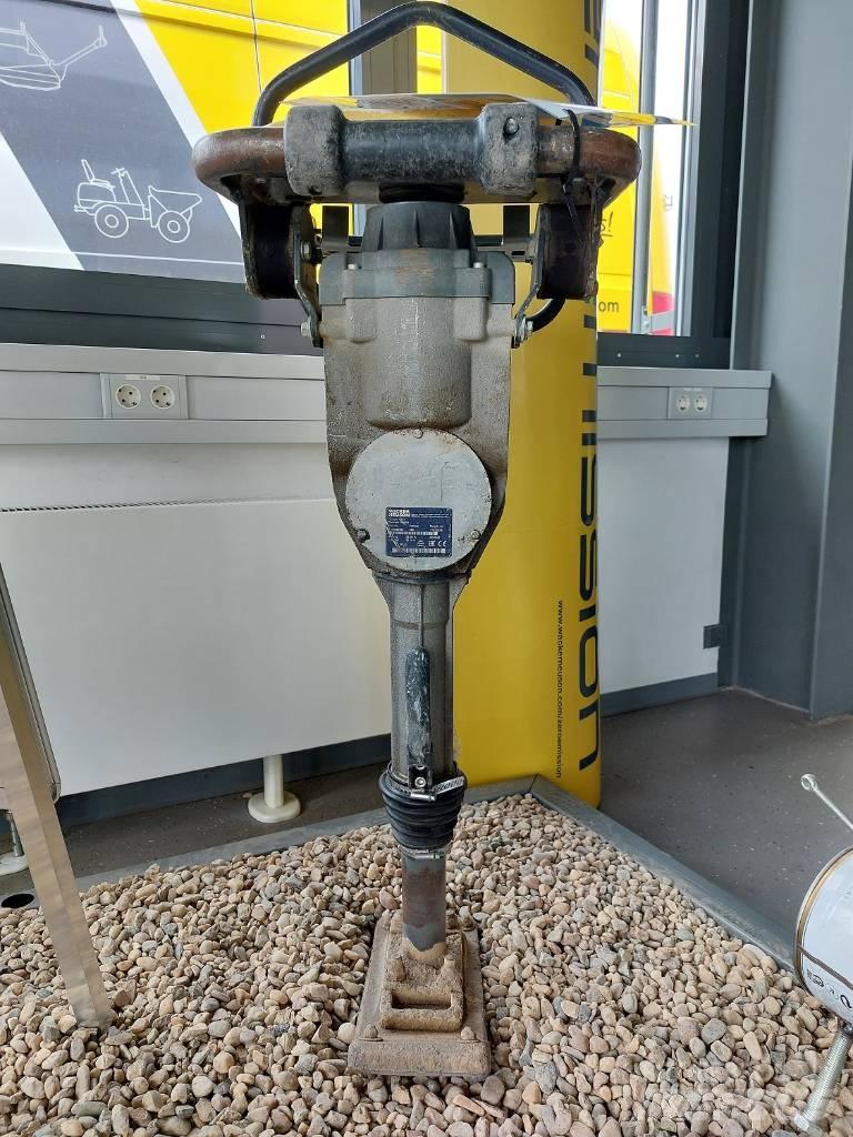 Wacker Neuson AS30e ِدَكات