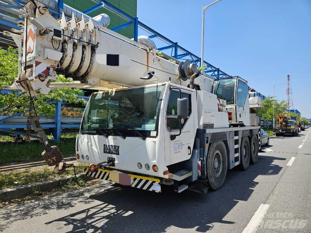 Liebherr LTM1055 رافعات صالحة لكل أنواع الطرق