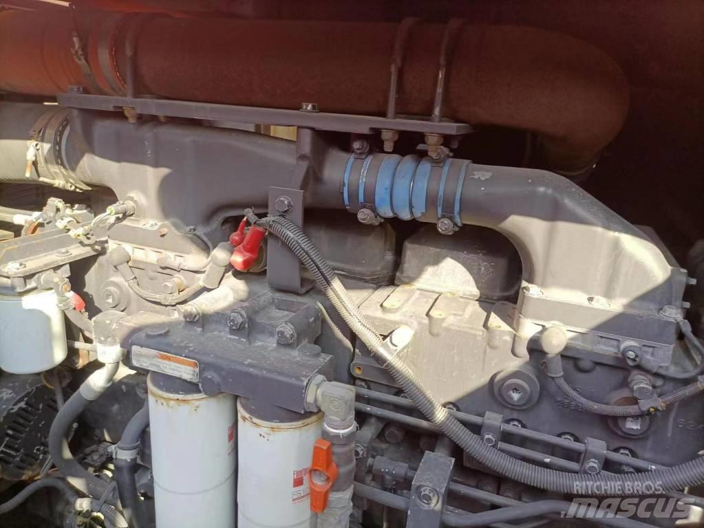 Hitachi EX 1200-6 حفارات زحافة