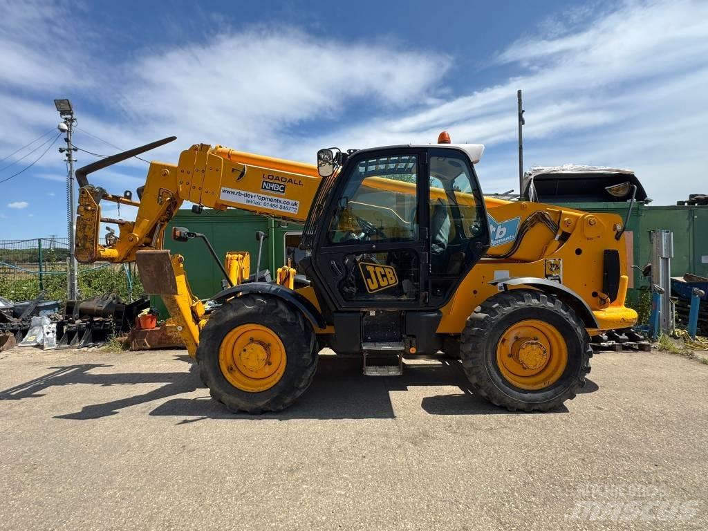JCB 540-170 مناولات متداخلة