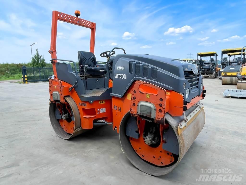 Hamm HD 14 VV مداحل ثنائية الاسطوانة