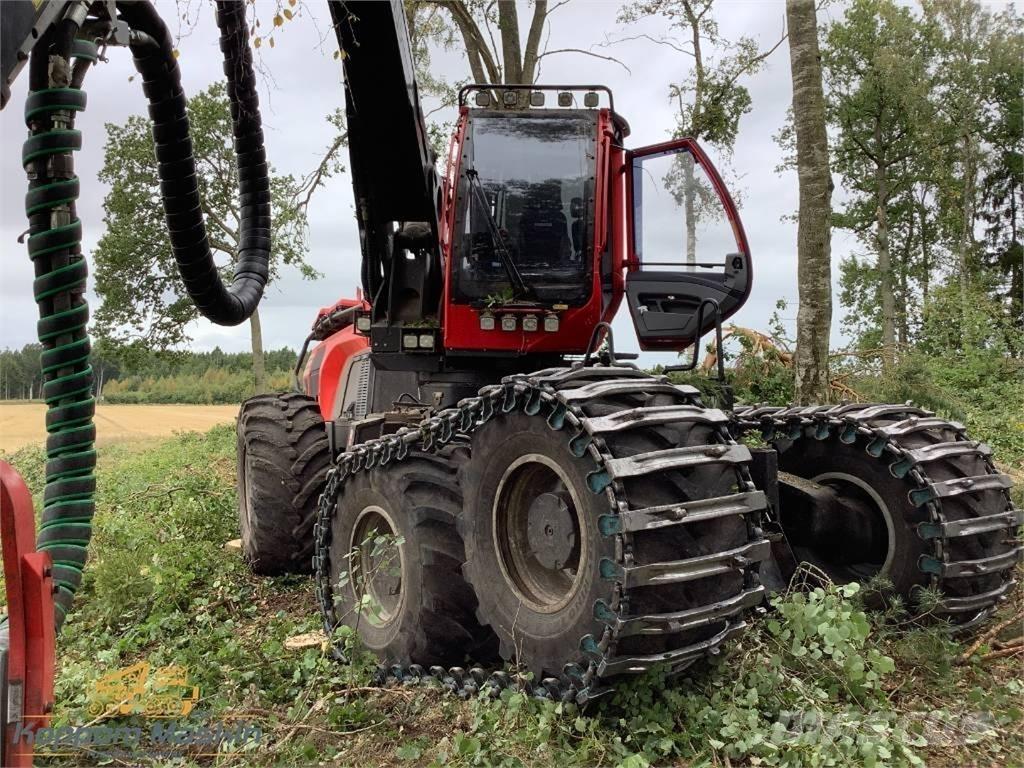 Komatsu 951 حصادات