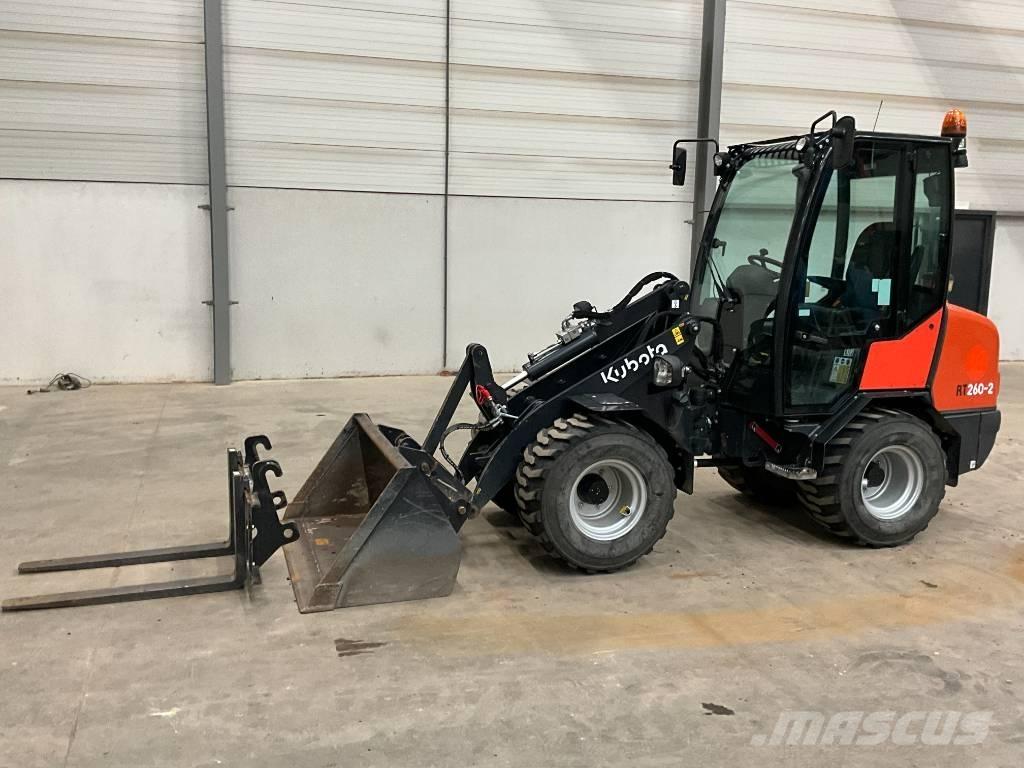 Kubota RT 260-2 لوادر بعجل