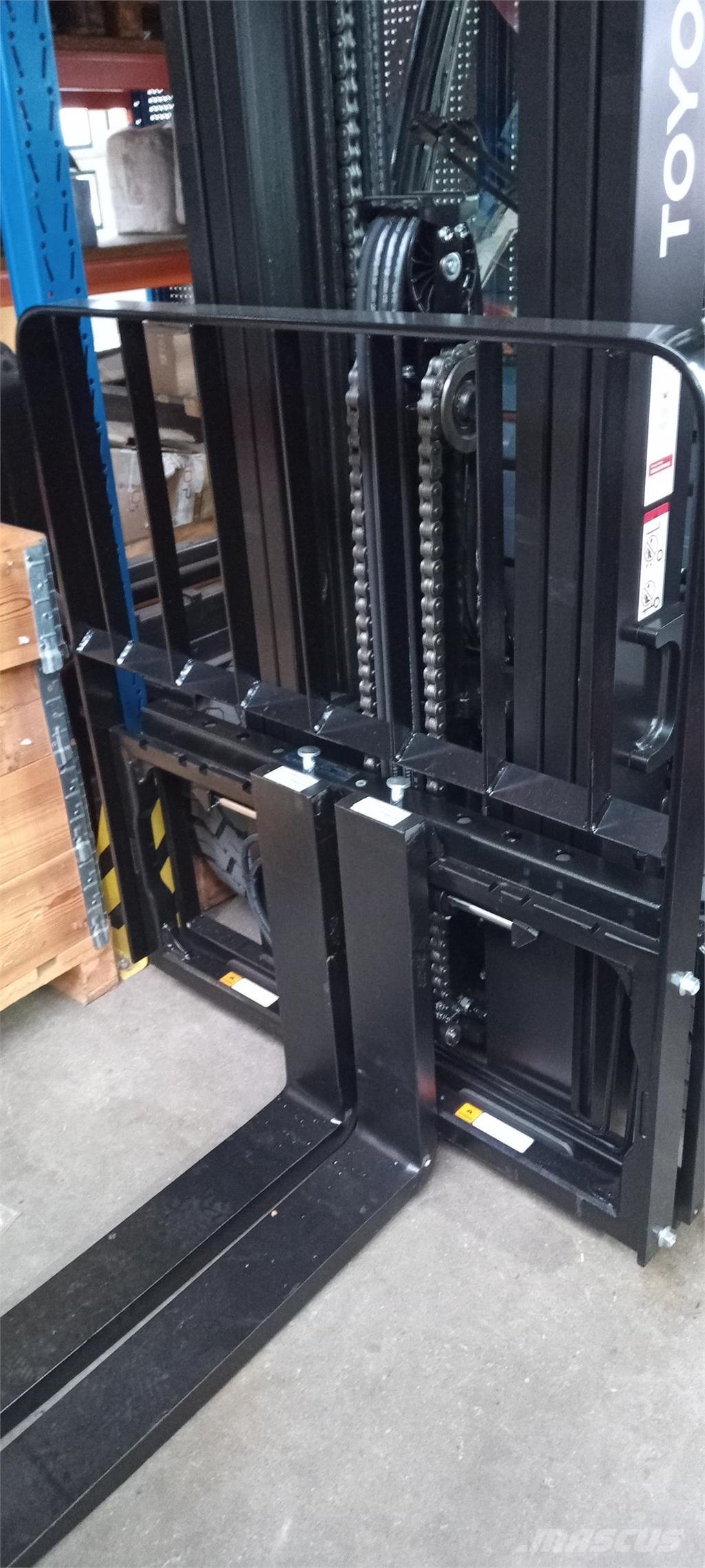 Toyota 52-8FDF30 شاحنات الديزل