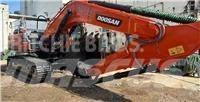 Doosan DX340 حفارات زحافة
