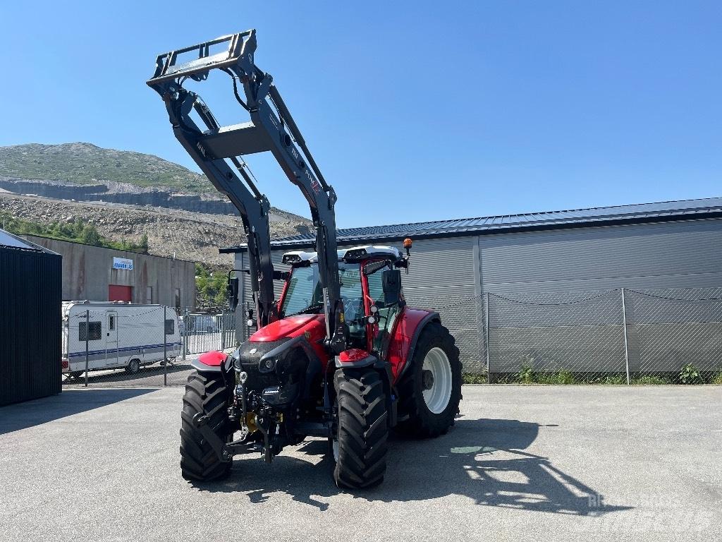 Lindner Lintrac 130 الجرارات