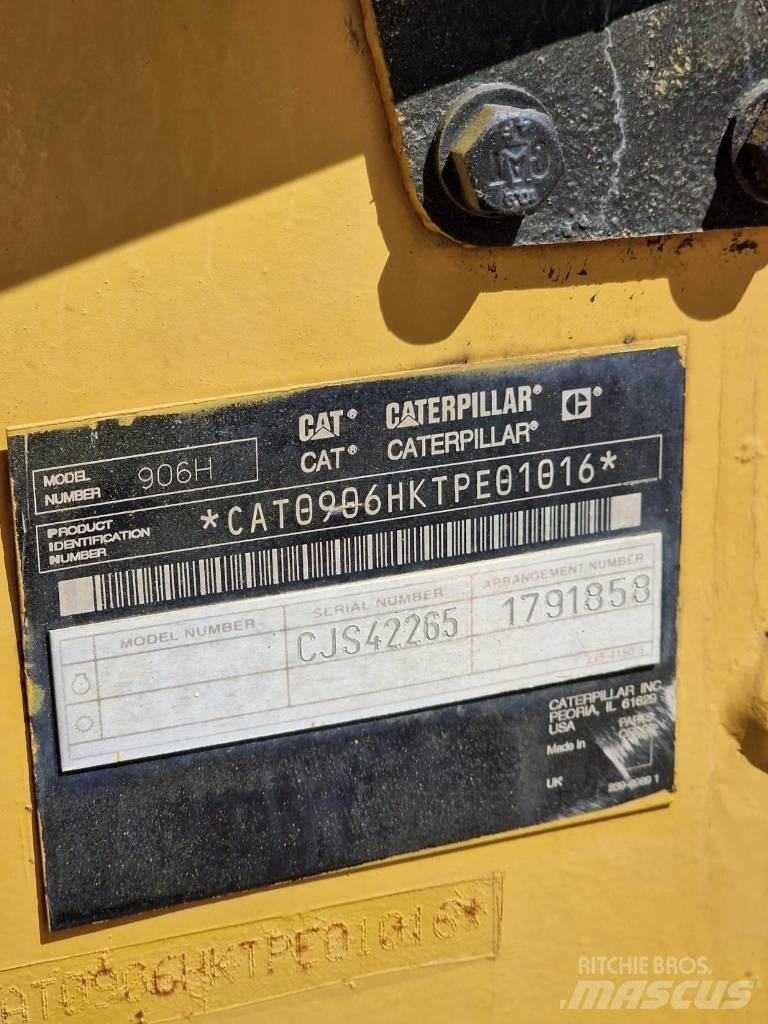 CAT 906 H NEW TIRES لوادر بعجل