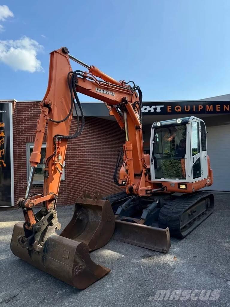 Doosan S75-V حفارات زحافة