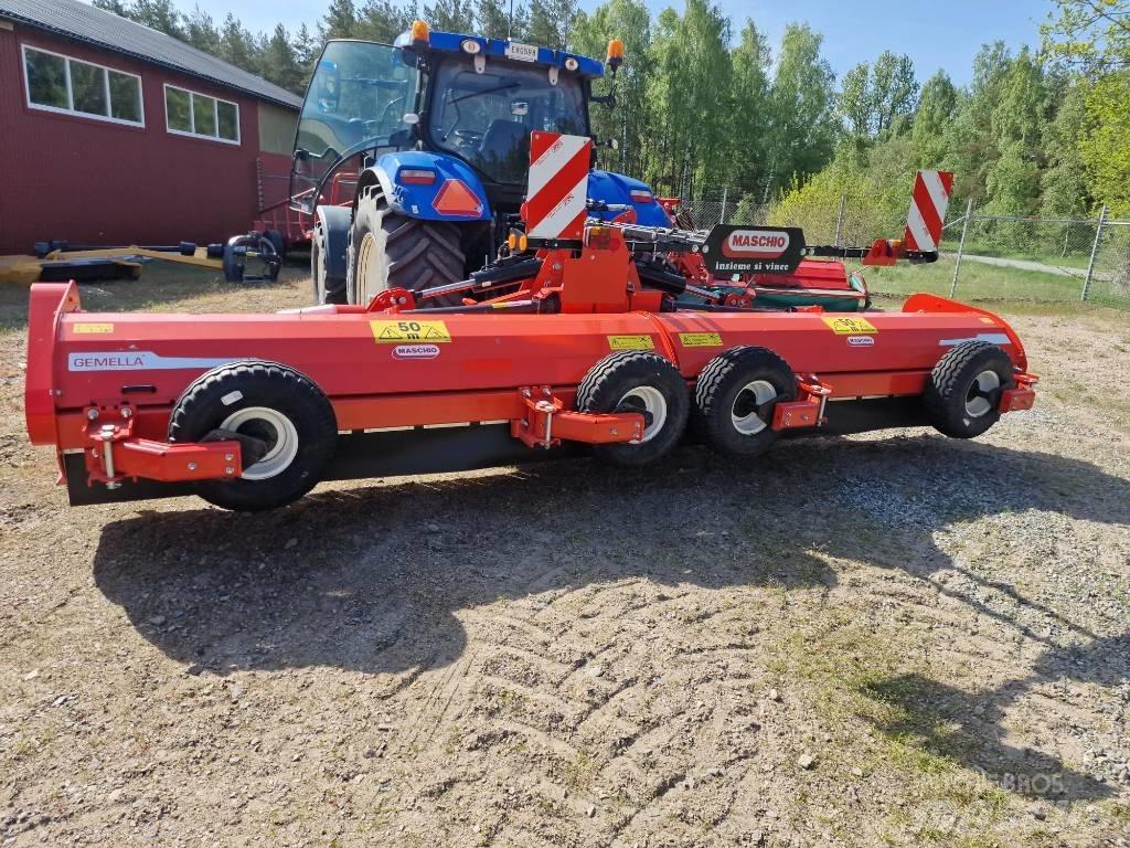 Maschio Gemella 620 جزازات وأغطية المراعي