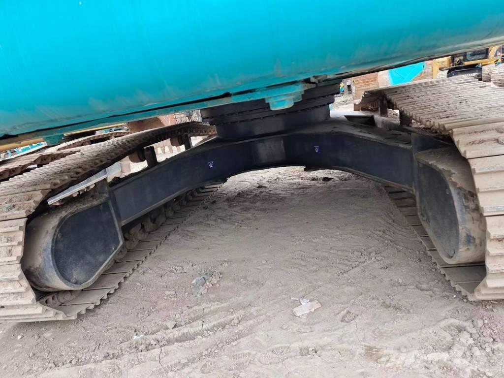 Kobelco SK 260 حفارات زحافة