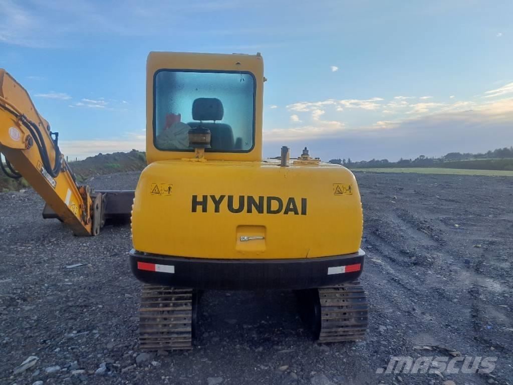 Hyundai R55-7 حفارات زحافة