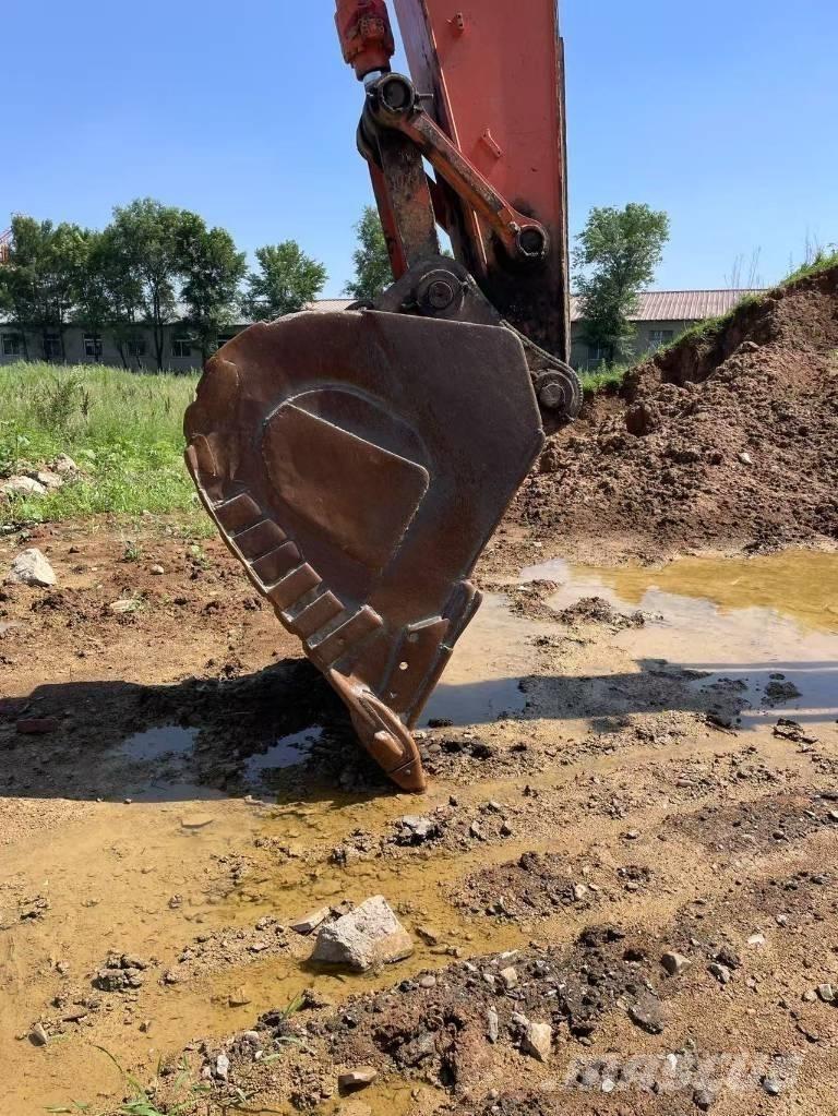 Hitachi ZX 360 حفارات زحافة