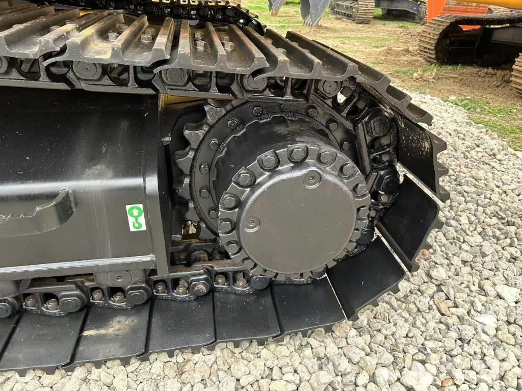 CAT 329 D حفارات زحافة