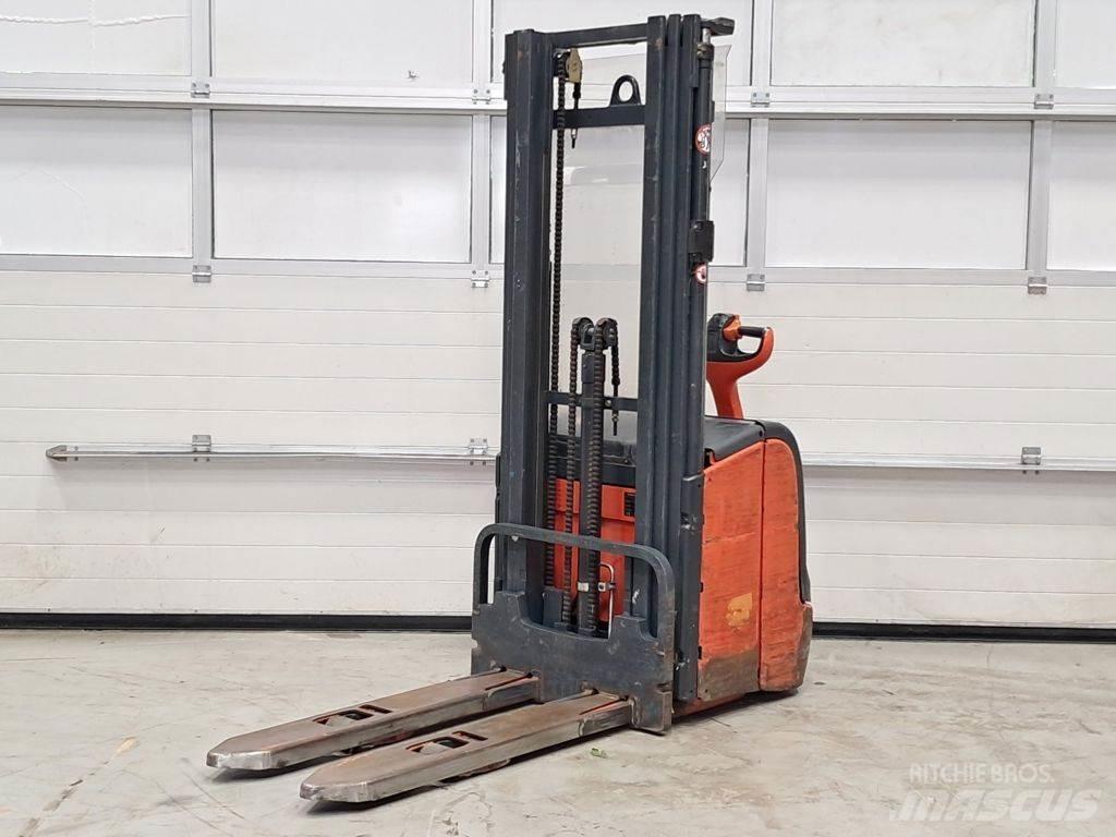 Linde L14 معدات التكديس الجوالة