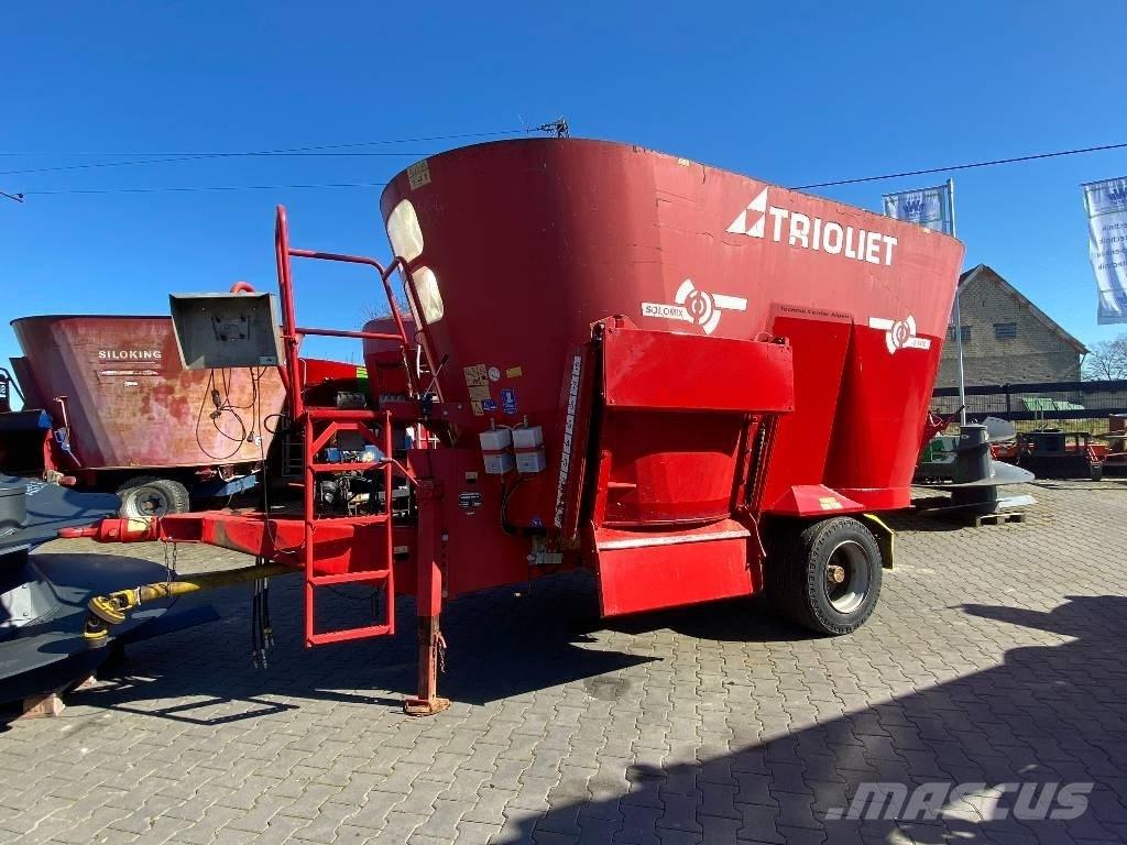Trioliet SM-2-14-ZK ملقمات خلاط