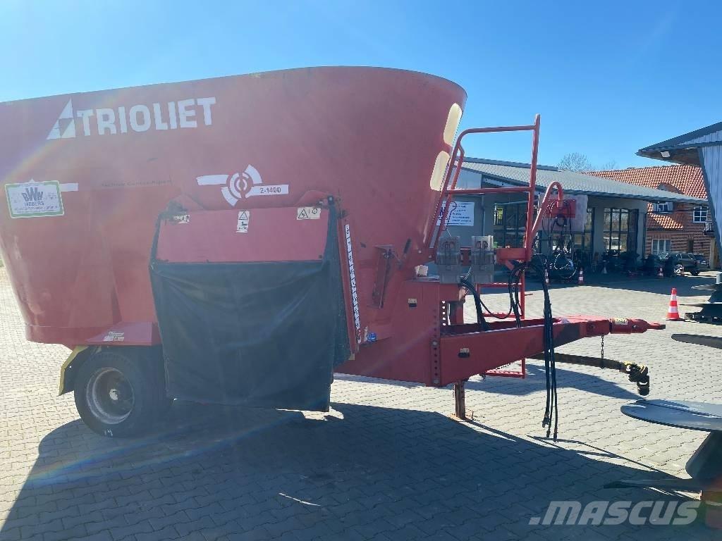 Trioliet SM-2-14-ZK ملقمات خلاط