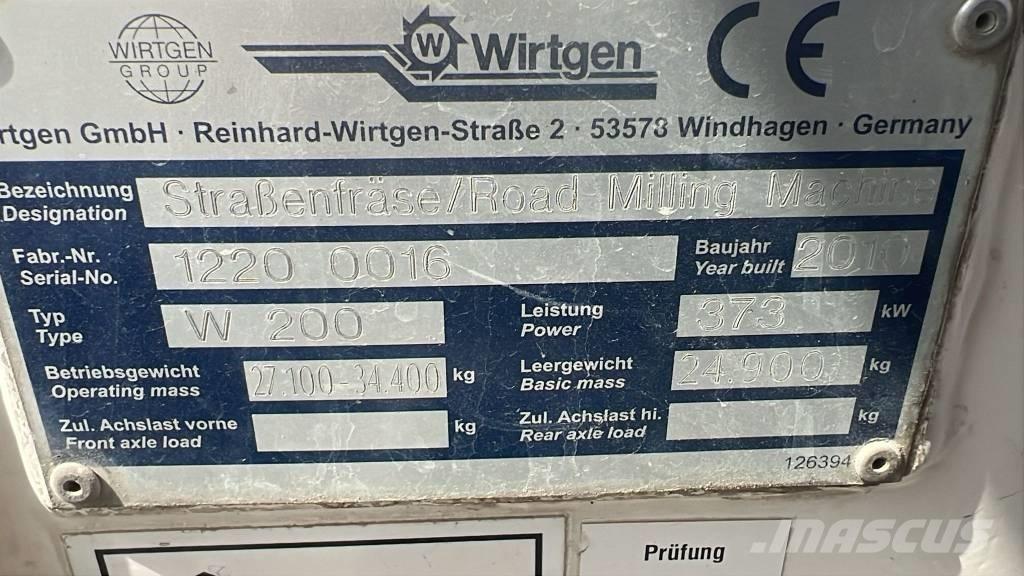 Wirtgen W 200 ماكينات شق الأسفلت