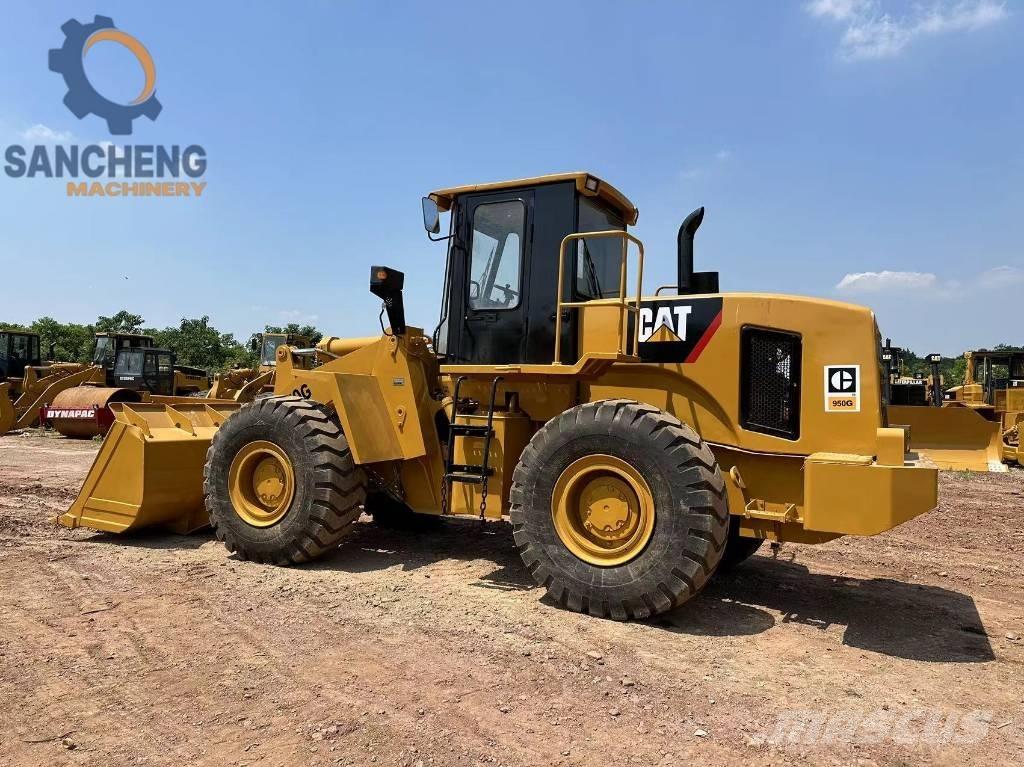 CAT 950G لوادر بعجل
