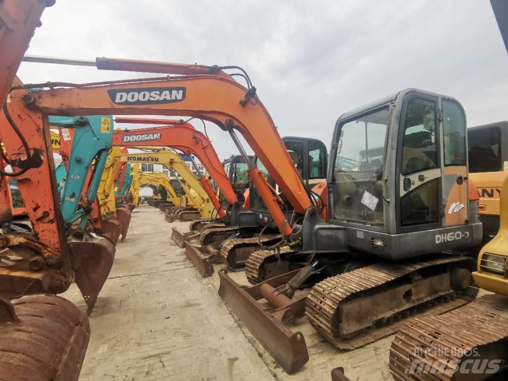 Doosan DH 60-7 حفارات صغيرة أقل من 7 طن (حفارات صغيرة)