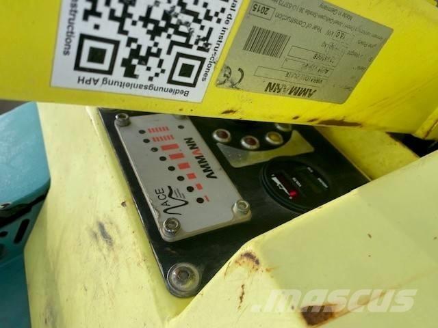 Ammann APH 110-95 دكاكات أفقية
