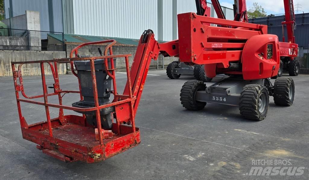 JLG 450 AJ II رافعات سلة مفصلية