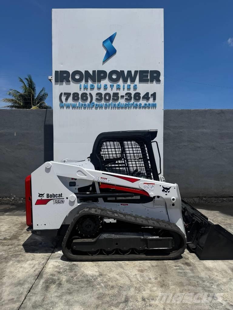 Bobcat T 550 لوادر انزلاقية التوجيه