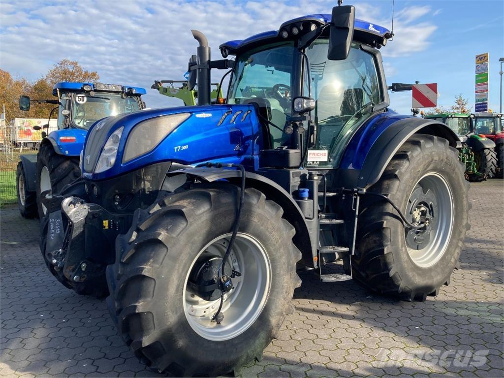 New Holland T7.300 الجرارات