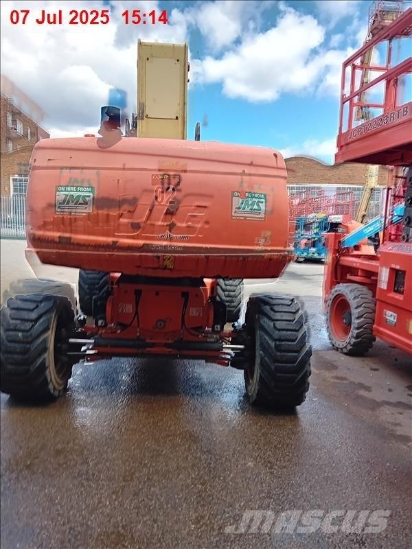 JLG 860 SJ رافعات سلة مفصلية