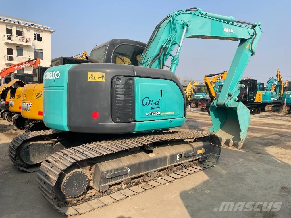 Kobelco SK 135 SR LC حفارات زحافة