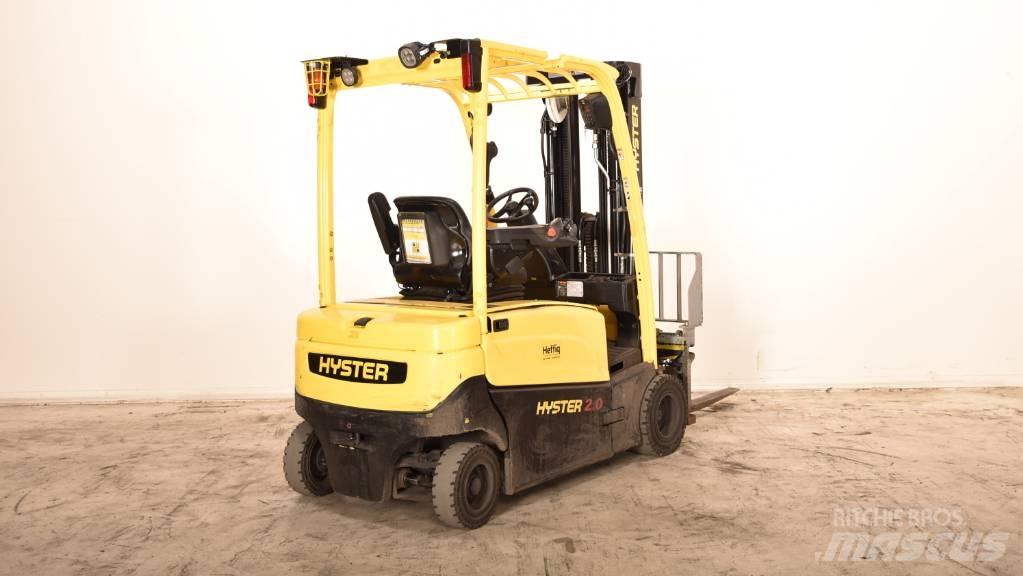 Hyster J 2.0 XN LWB شاحنات ذات رافعات شوكية تعمل بالكهرباء