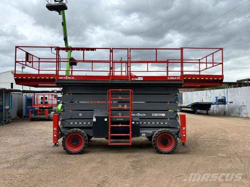 SkyJack SJ 9664 RT رافعات مقصية الشكل