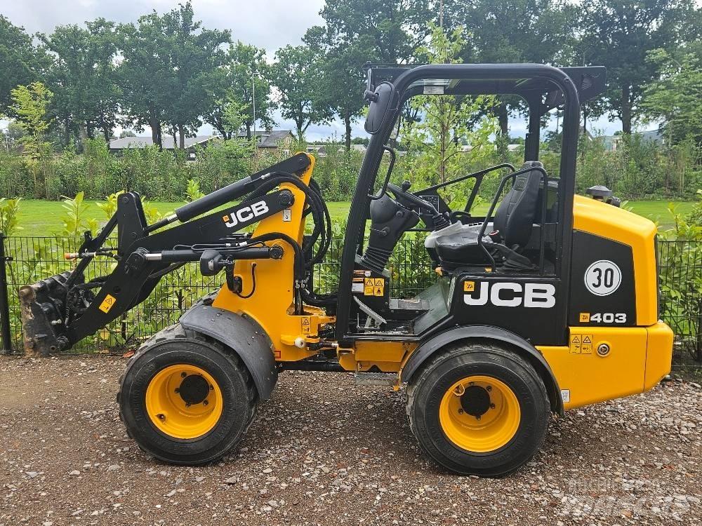 JCB 403 لوادر صغيرة