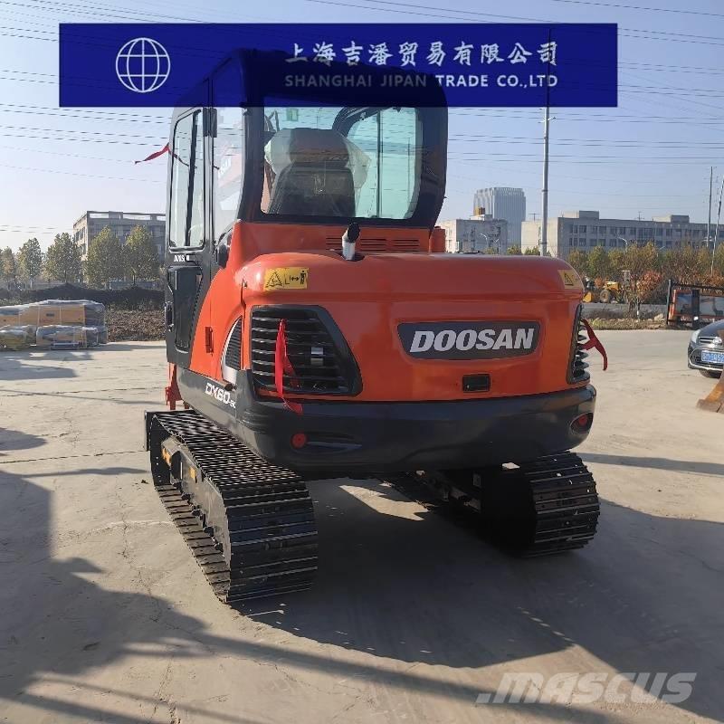Doosan DX 60-9C حفارات صغيرة أقل من 7 طن (حفارات صغيرة)