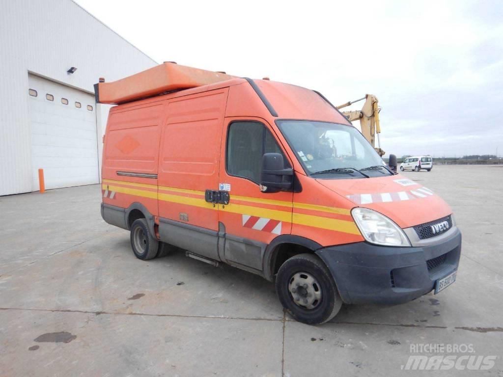 Iveco Daily 50C15 شاحنة مقفلة